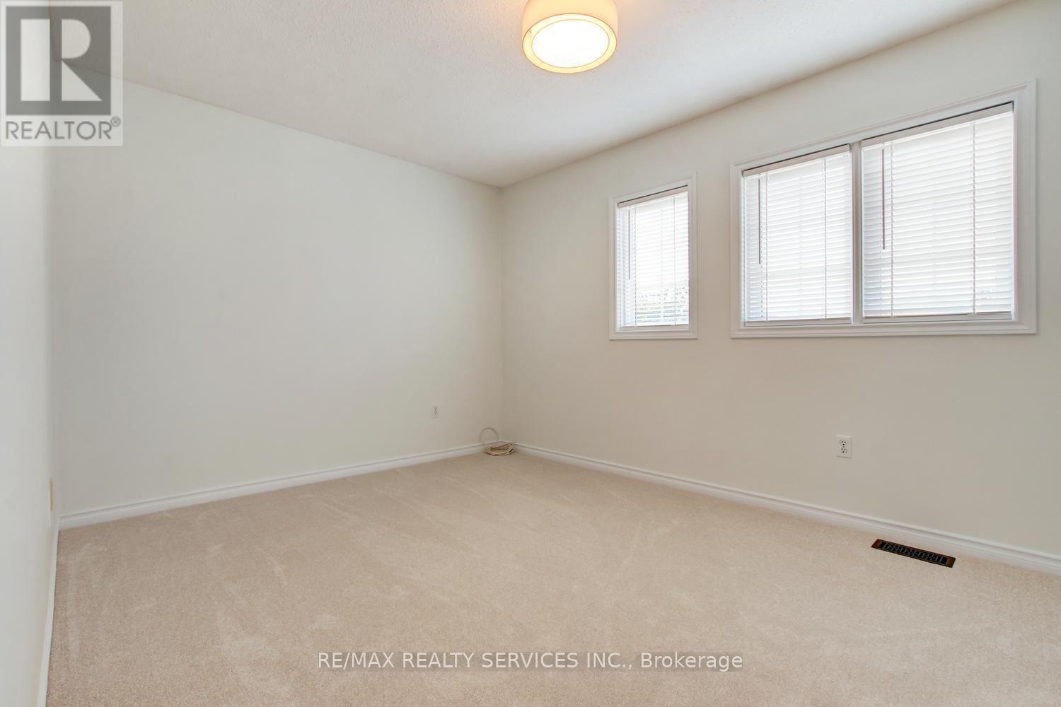 63 Herkes Drive, Brampton, Ontario  L6Y 5B2 - Photo 17 - W13669838