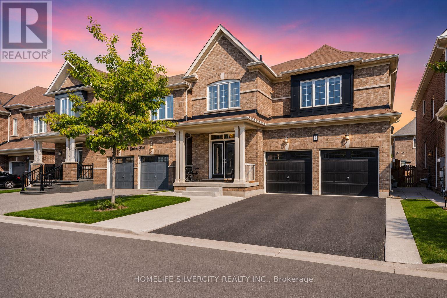 7 Iguana Trail, Brampton, Ontario  L7A 4N2 - Photo 2 - W13669842