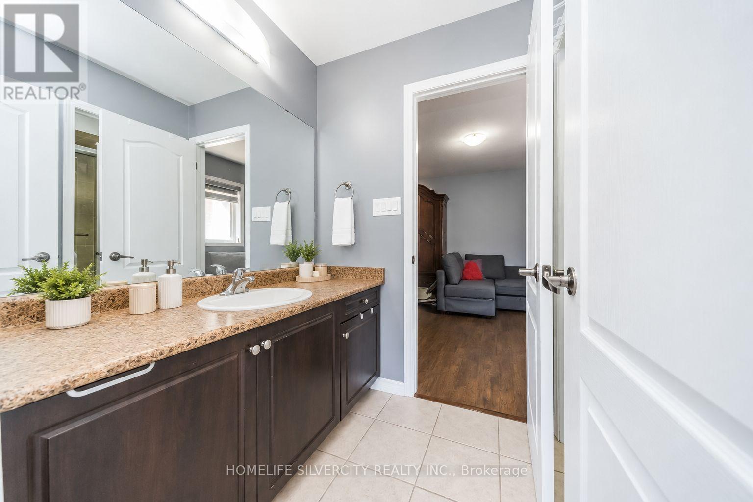 7 Iguana Trail, Brampton, Ontario  L7A 4N2 - Photo 21 - W13669842