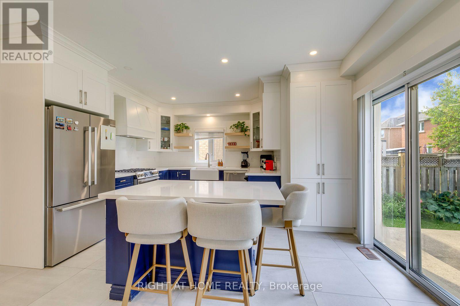 2244 Overfield Road, Oakville, Ontario  L6M 3S8 - Photo 13 - W13669846