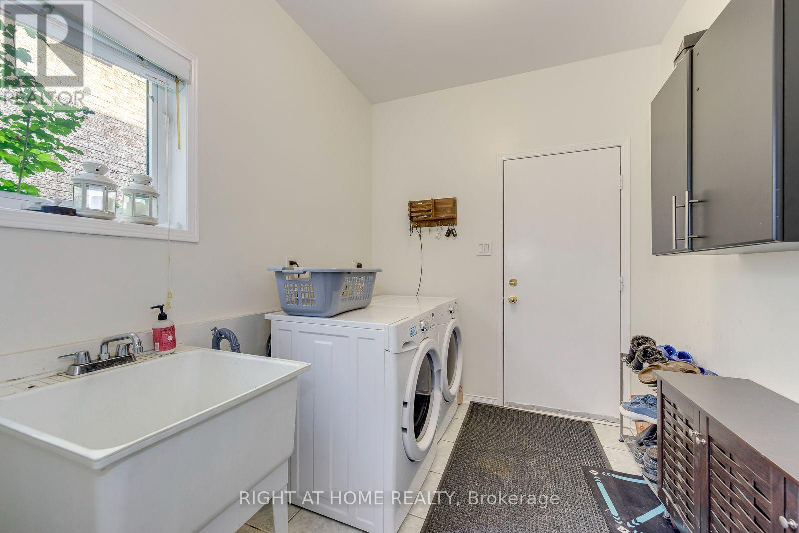2244 Overfield Road, Oakville, Ontario  L6M 3S8 - Photo 16 - W13669846