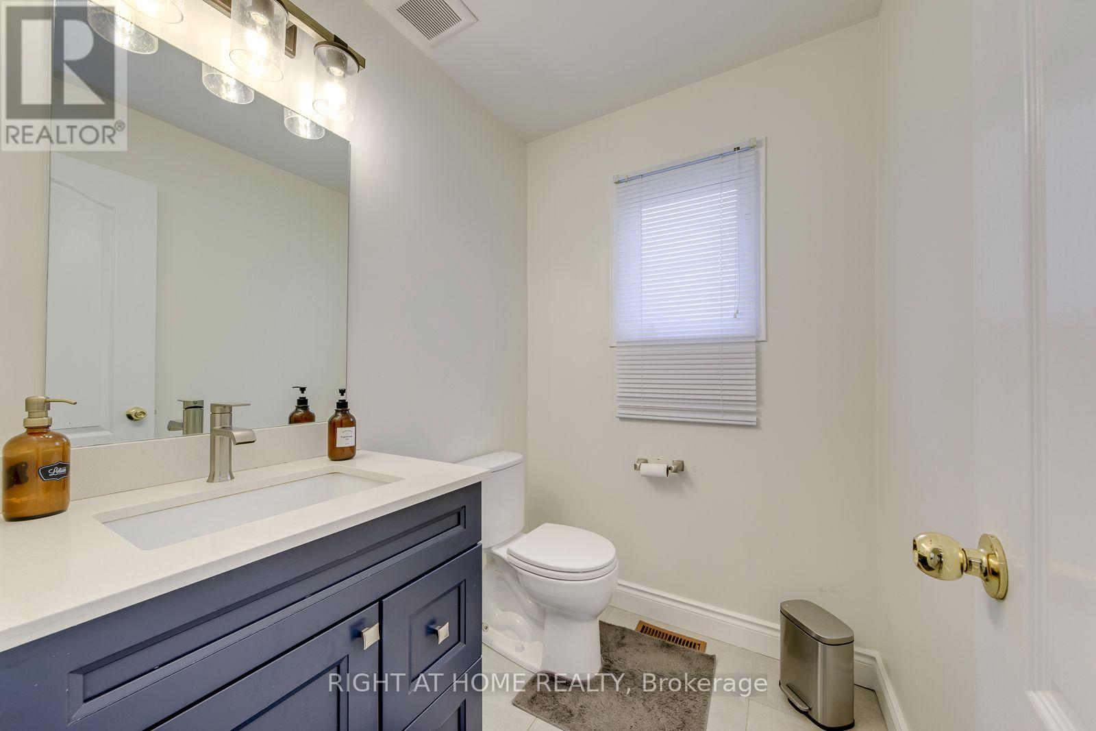 2244 Overfield Road, Oakville, Ontario  L6M 3S8 - Photo 17 - W13669846