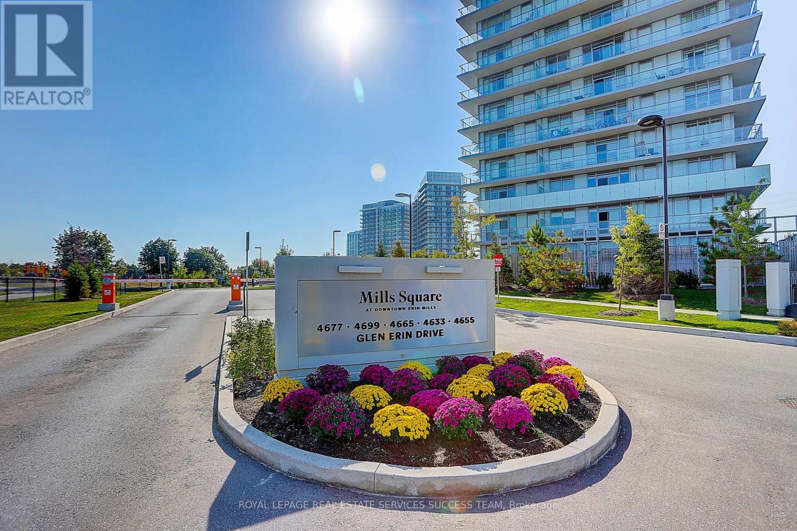 1203 - 4699 Glen Erin Drive, Mississauga, Ontario L5M 2E5 - Photo 2 - W13669848