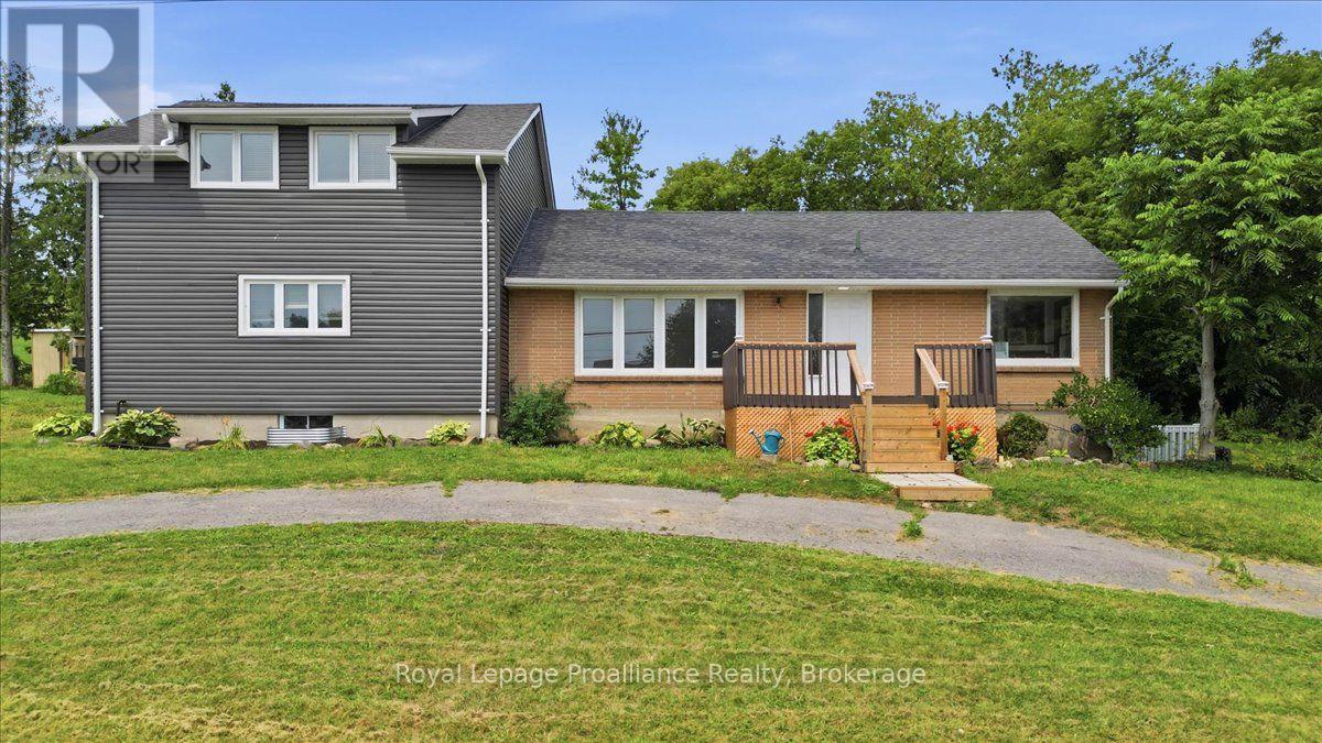 1080 Smith Street, Quinte West, Ontario  K0K 1H0 - Photo 32 - X13668238