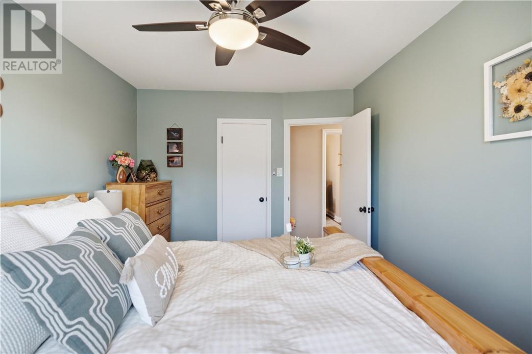 219 Fifth Ave, Lively, Ontario  P3Y 1M4 - Photo 13 - 2129740