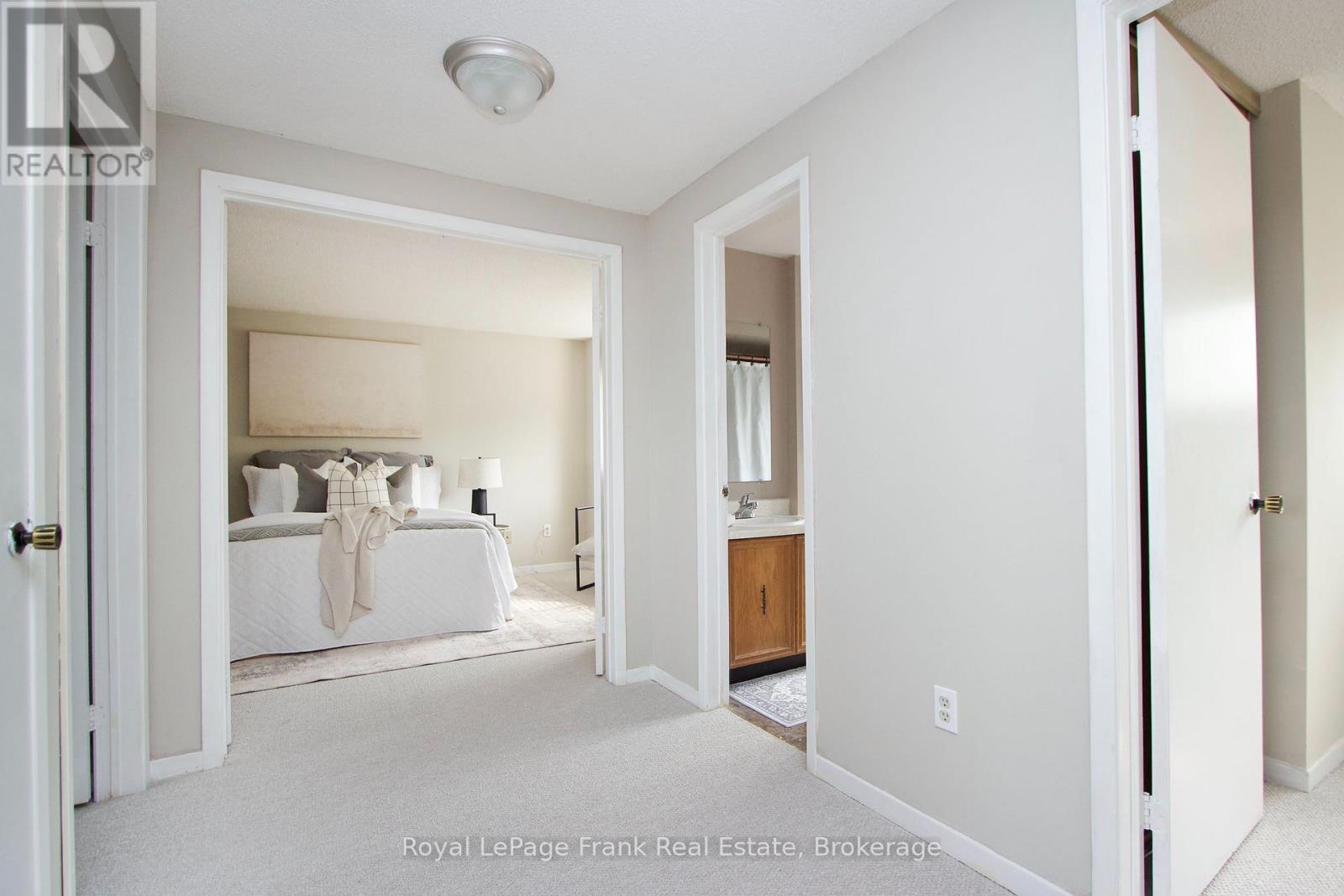2131 Theoden Court, Pickering, Ontario  L1X 1Z9 - Photo 23 - E13669860