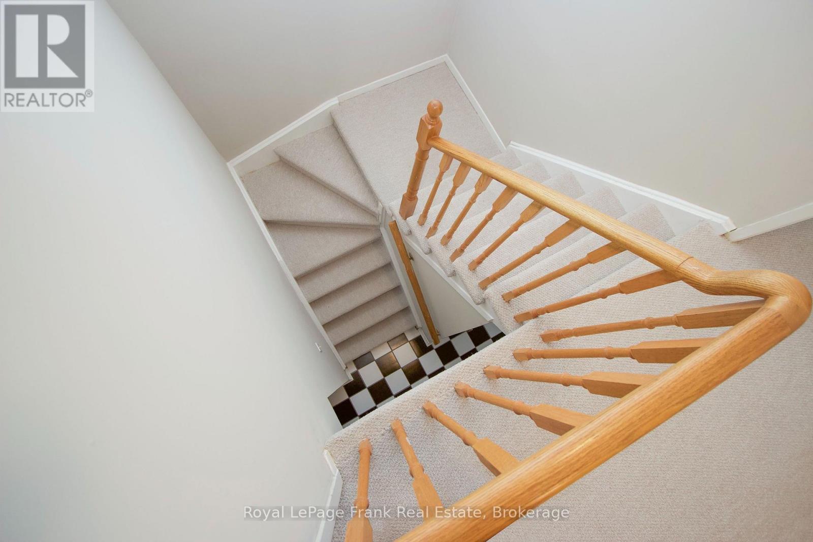 2131 Theoden Court, Pickering, Ontario  L1X 1Z9 - Photo 31 - E13669860