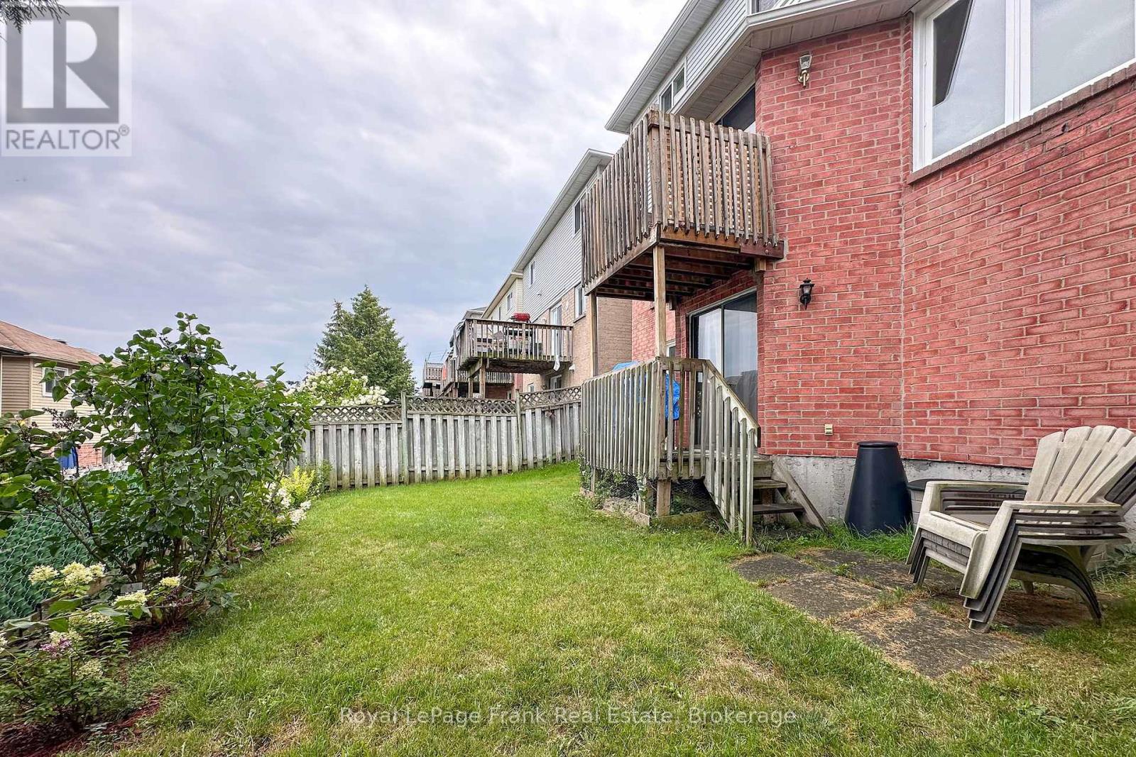 2131 Theoden Court, Pickering, Ontario  L1X 1Z9 - Photo 36 - E13669860