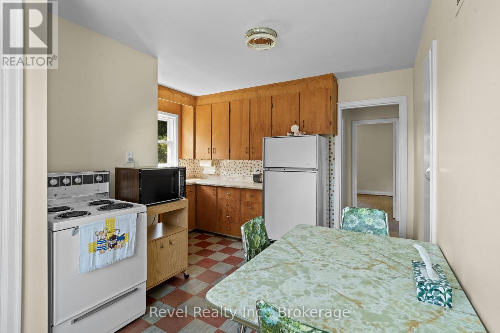 51 Cobbledick Street, Clarington, Ontario  L1B 1L9 - Photo 10 - E13669900