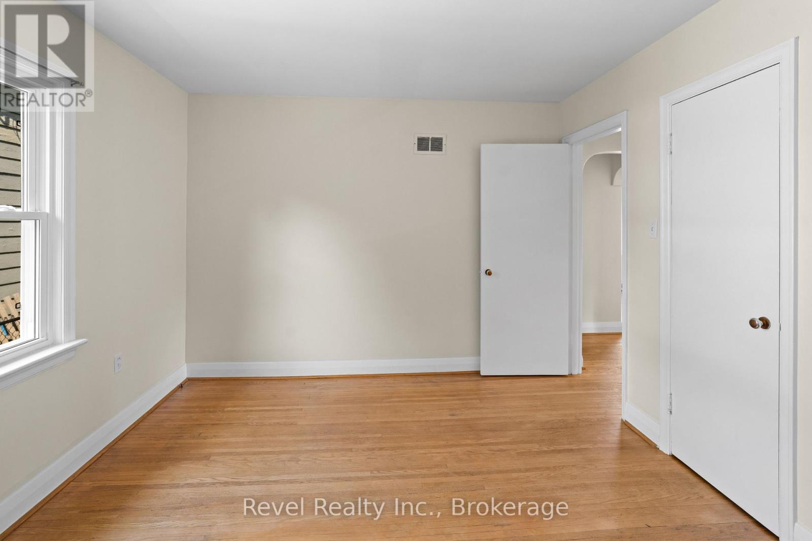51 Cobbledick Street, Clarington, Ontario  L1B 1L9 - Photo 14 - E13669900