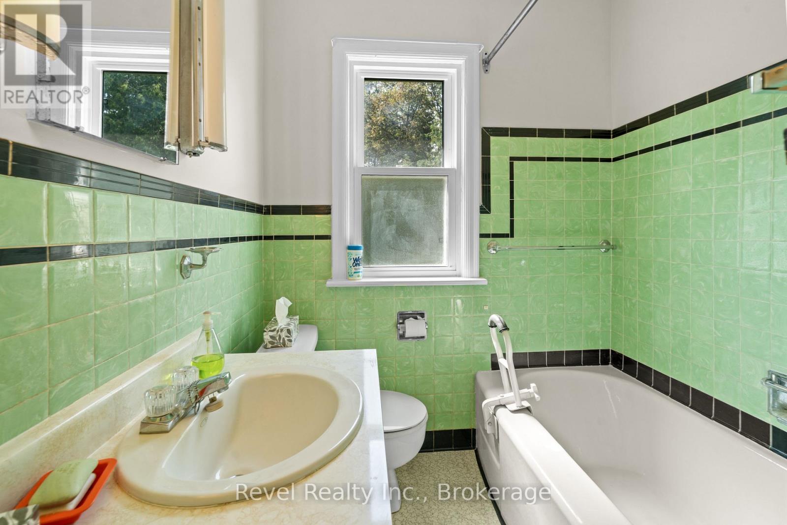 51 Cobbledick Street, Clarington, Ontario  L1B 1L9 - Photo 21 - E13669900