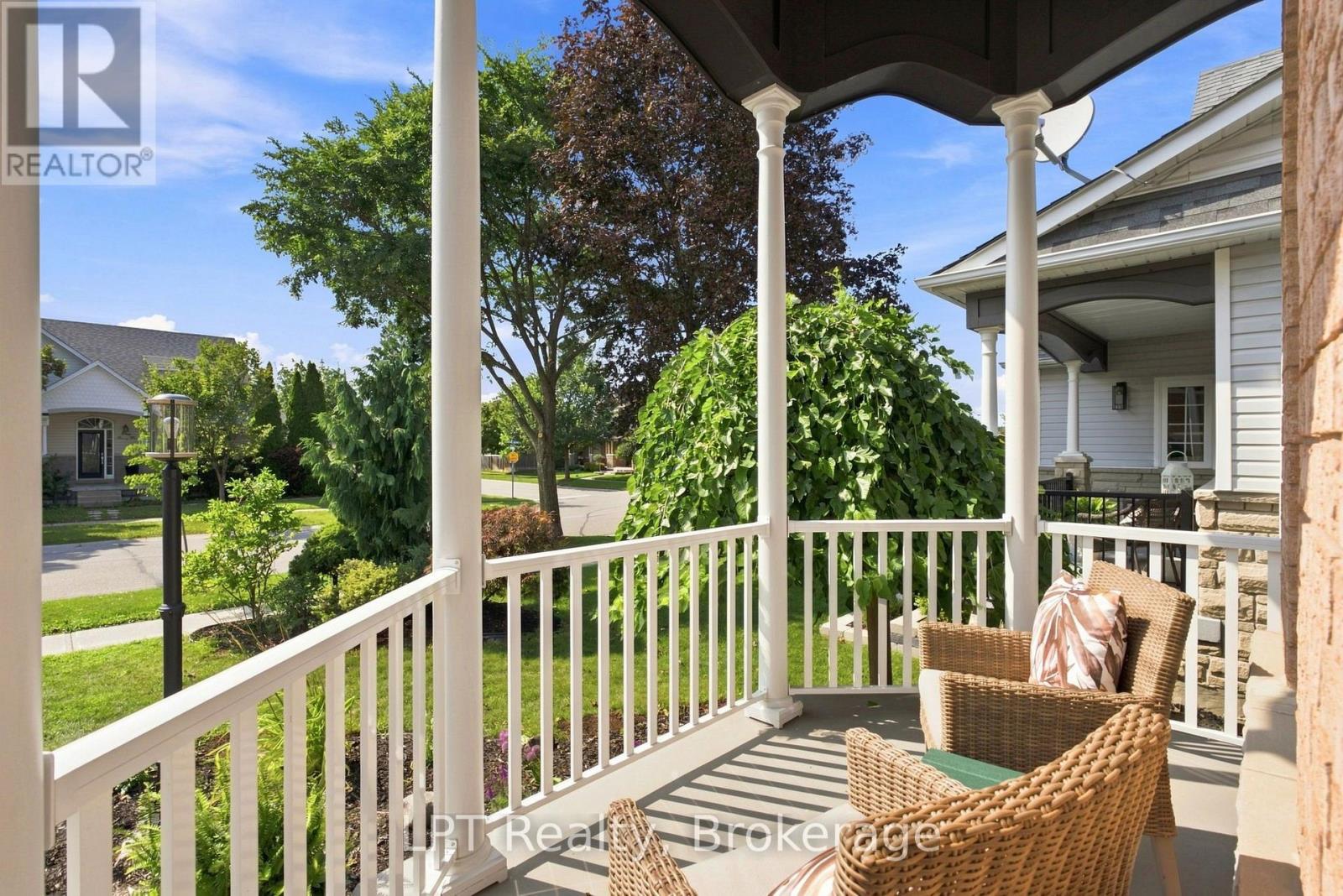 87 Darius Harns Drive, Whitby, Ontario  L1M 2G2 - Photo 2 - E13669978