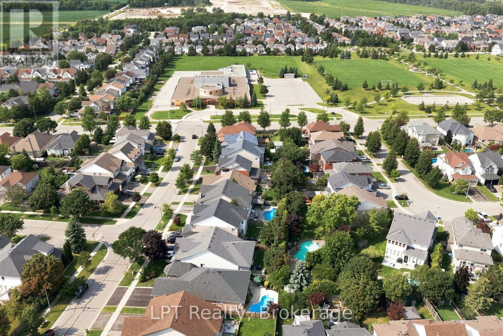 87 Darius Harns Drive, Whitby, Ontario  L1M 2G2 - Photo 36 - E13669978