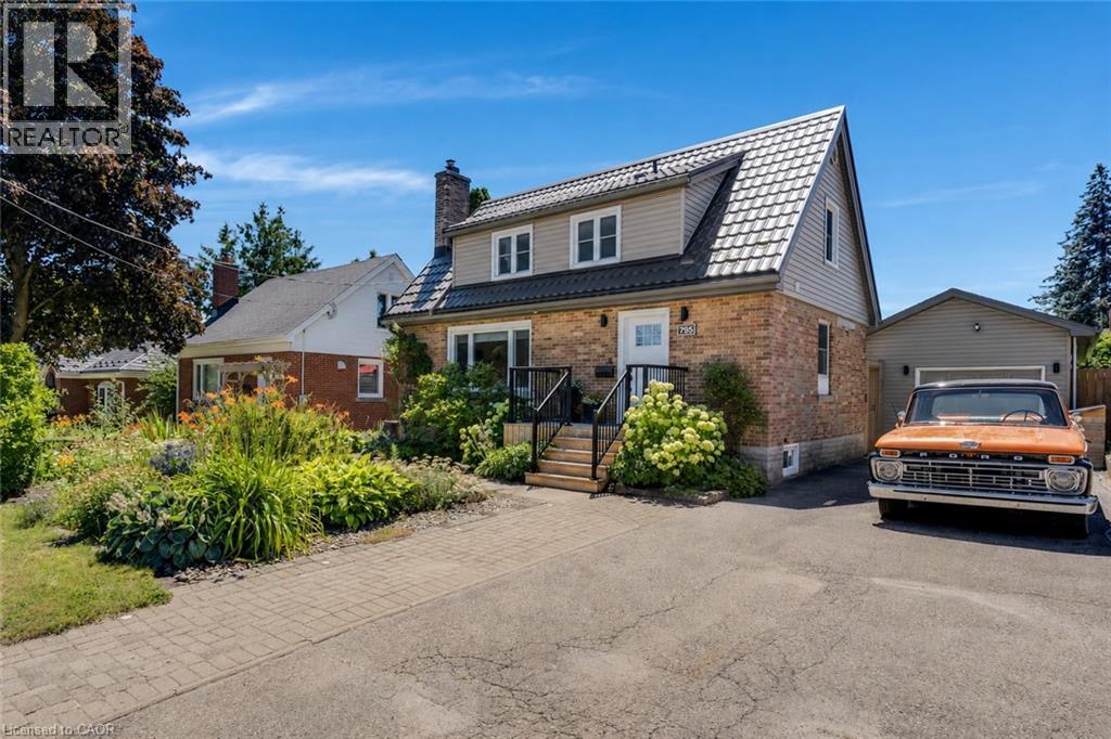 795 ROCKWAY Drive, Kitchener, Ontario