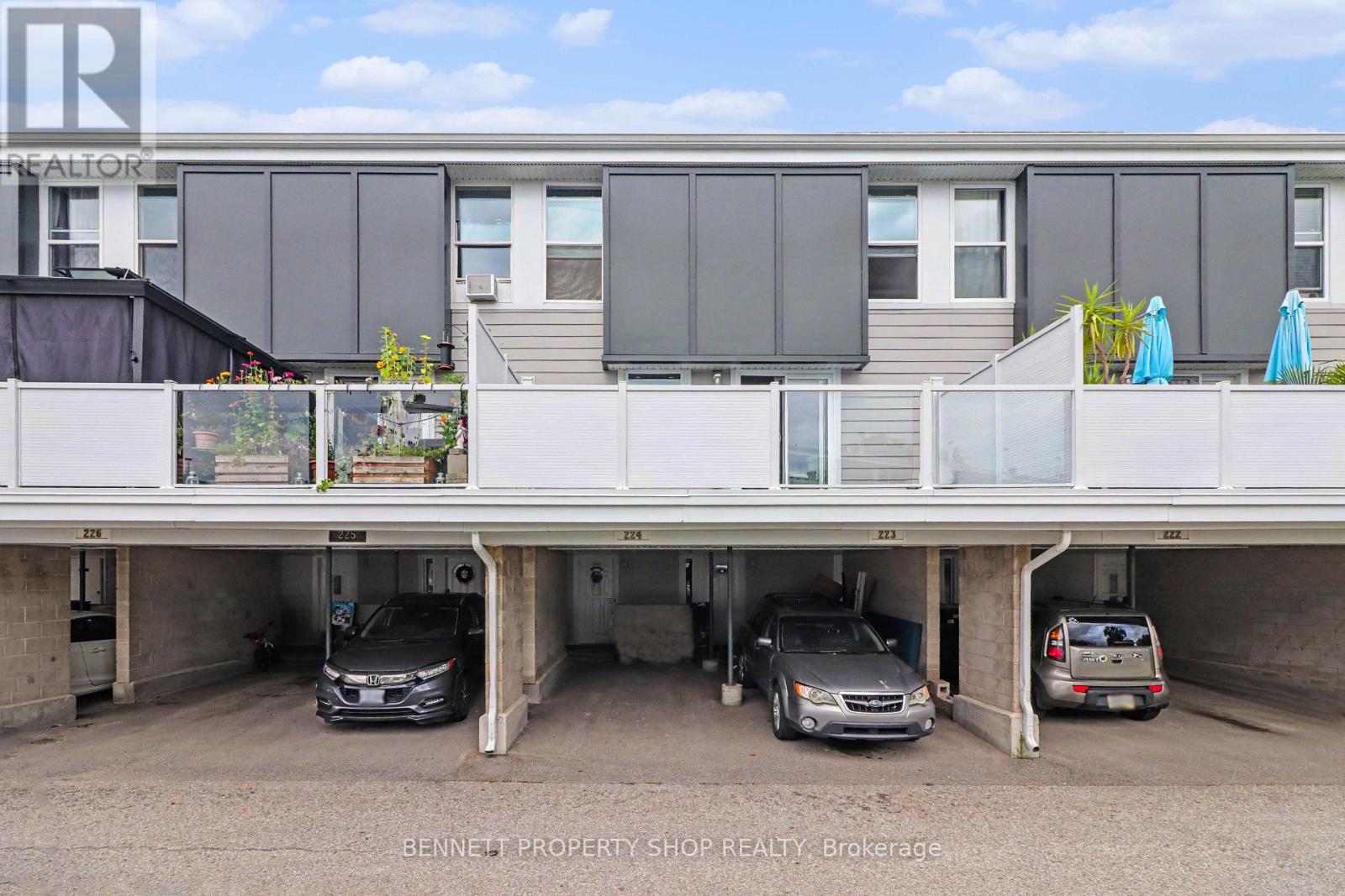 224 - 3445 Uplands Drive, Ottawa, Ontario K1V 9N6 - Photo 1 - X13669934