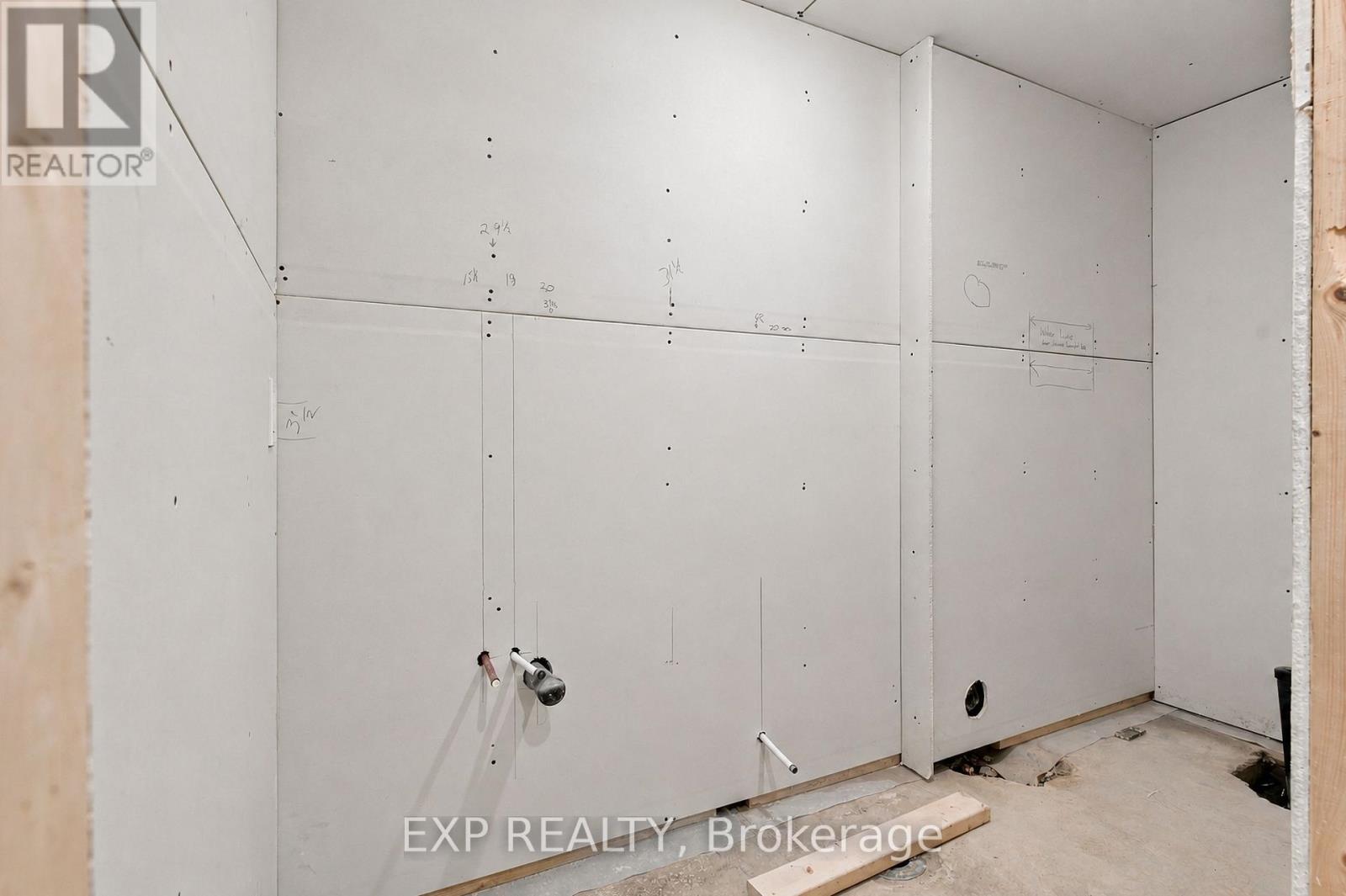 5 Vera Street, Haldimand (Nanticoke), Ontario N0A 1J0 - Photo 30 - X13669866