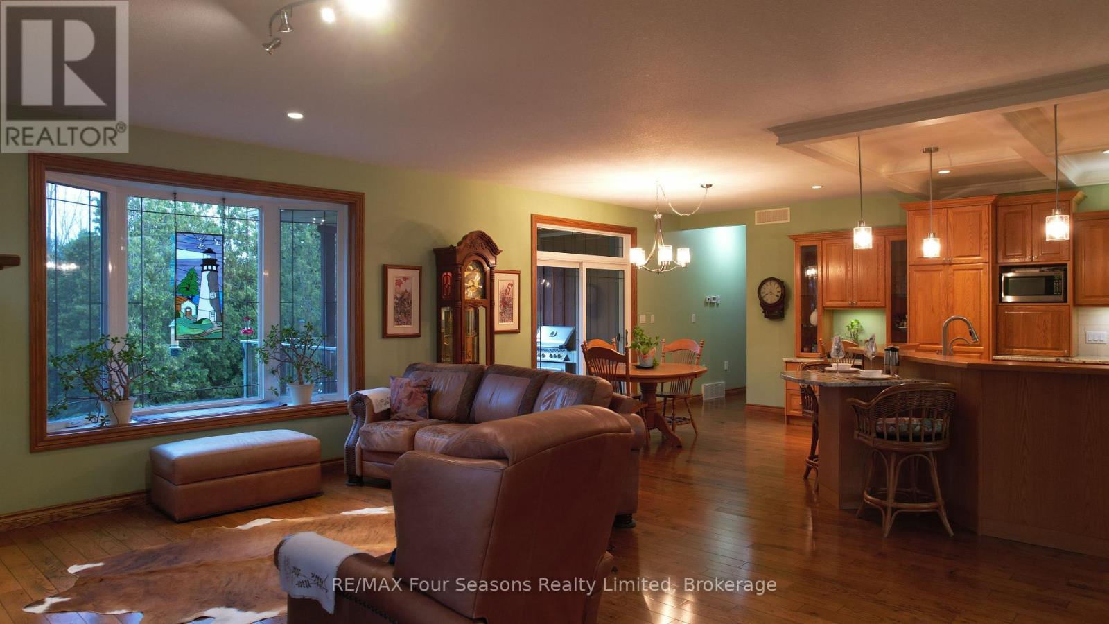 229 S Rankin Street, Saugeen Shores, Ontario  N0H 2L0 - Photo 45 - X13258430