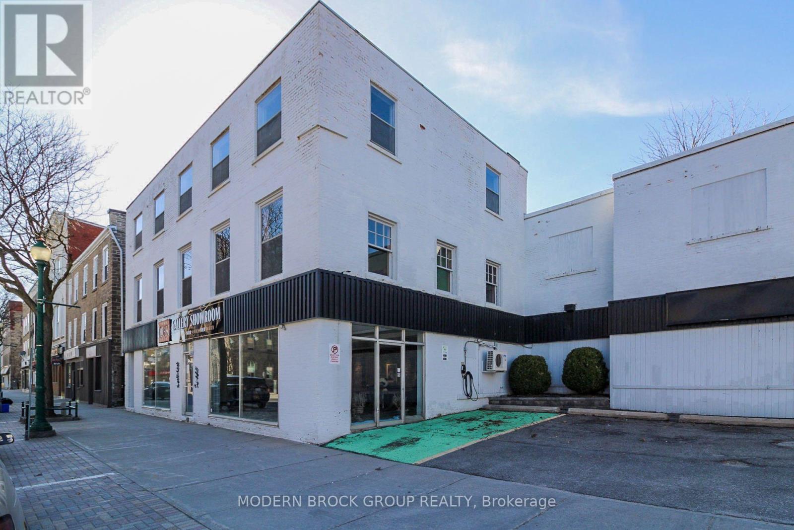 26 King Street E, Brockville, Ontario  K6V 1A9 - Photo 2 - X13669892
