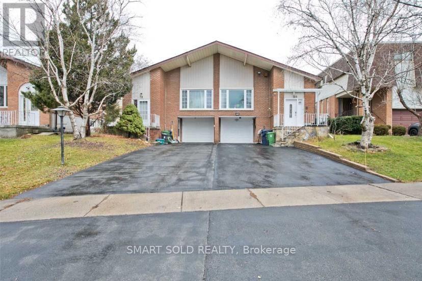 UPPER - 40 MINTWOOD DRIVE, Toronto, Ontario