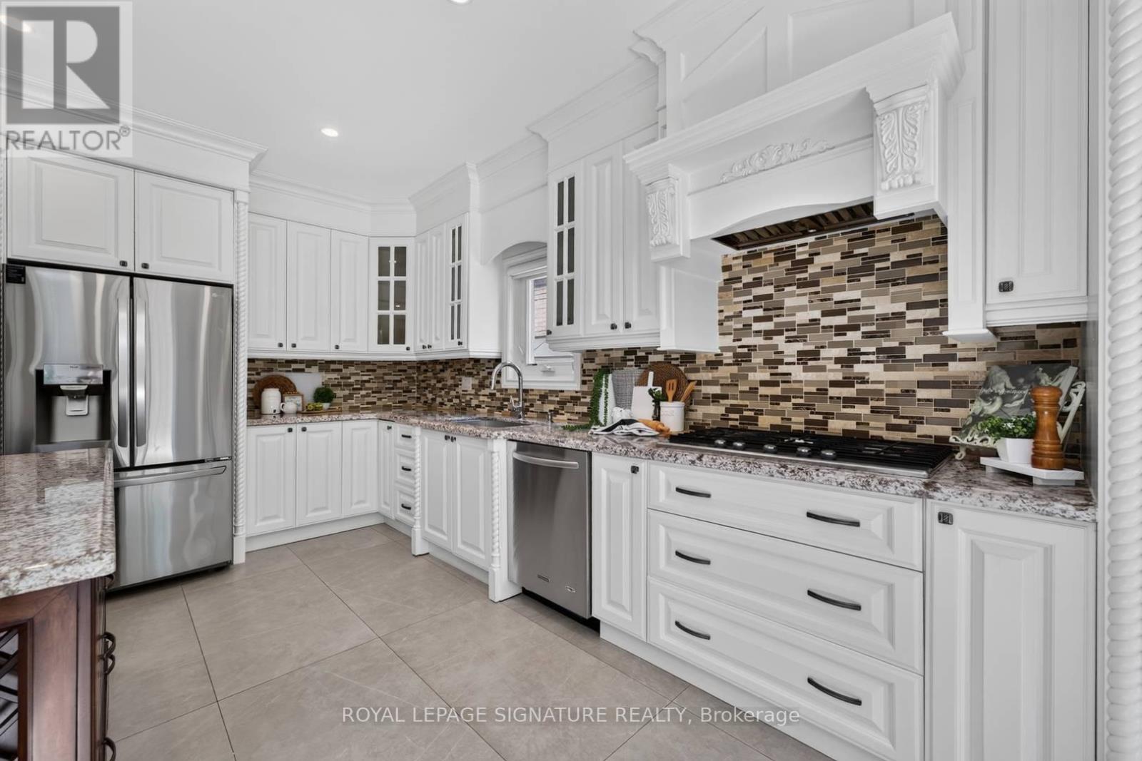253 Byng Avenue, Toronto, Ontario  M2N 4L4 - Photo 19 - C13669938