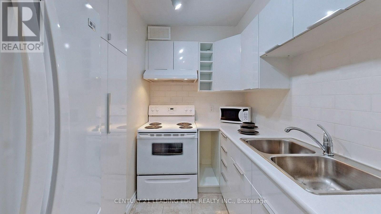 109 - 335 Lonsdale Road, Toronto, Ontario  M5P 1R4 - Photo 4 - C13669958