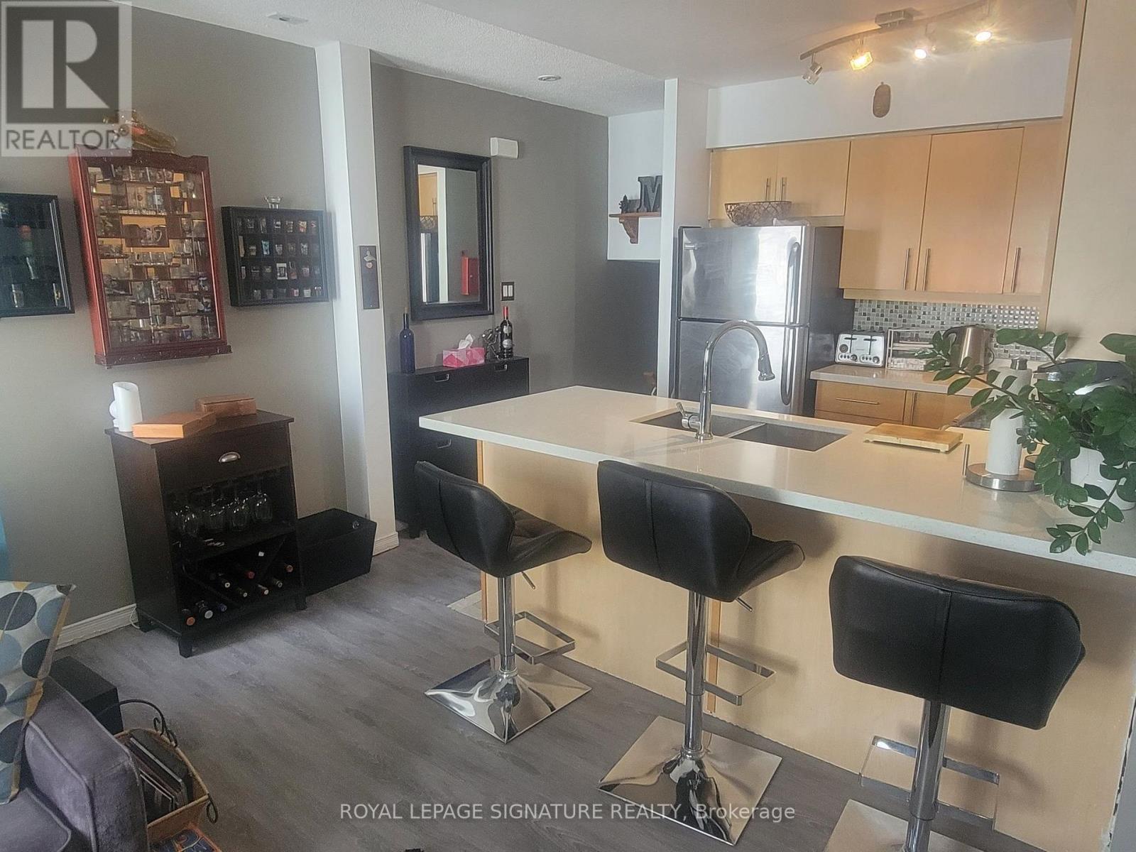 212 - 12 Sudbury Street, Toronto, Ontario  M6J 3W7 - Photo 2 - C13669970
