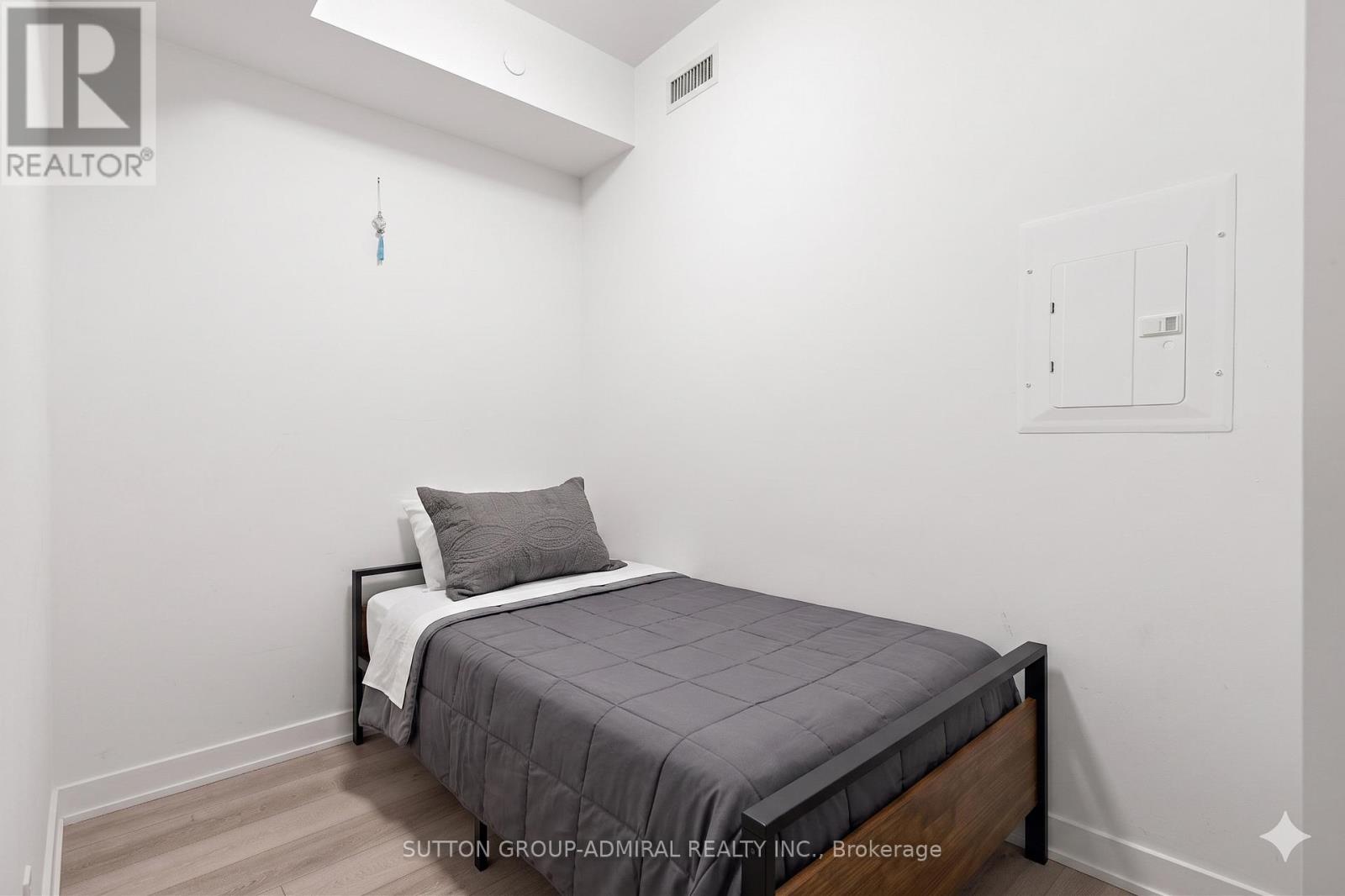 208 - 15 Queens Quay E, Toronto, Ontario M5E 0A5 - Photo 20 - C13669986