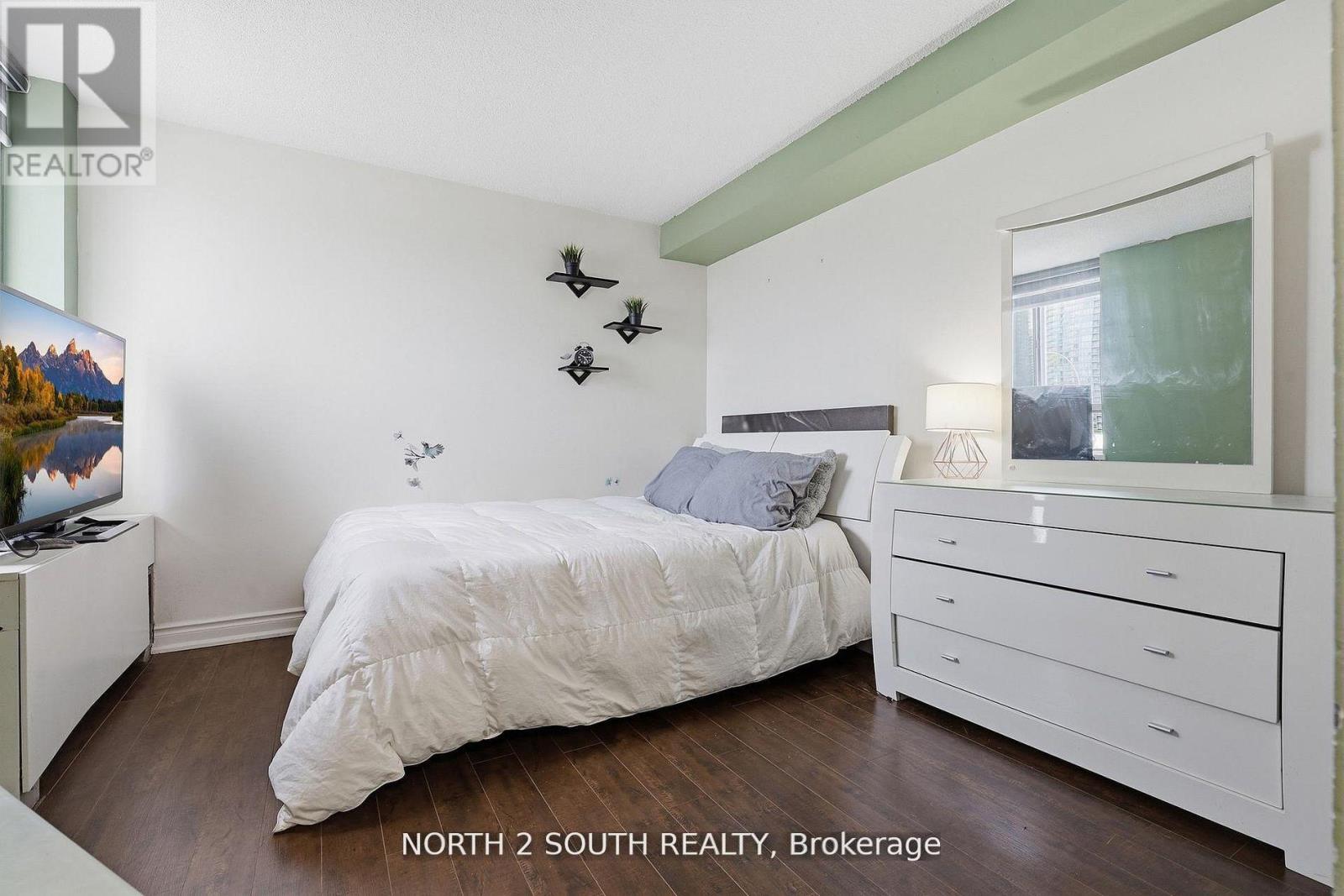 505 - 270 Queens Quay W, Toronto, Ontario  M5J 2N4 - Photo 11 - C13670002