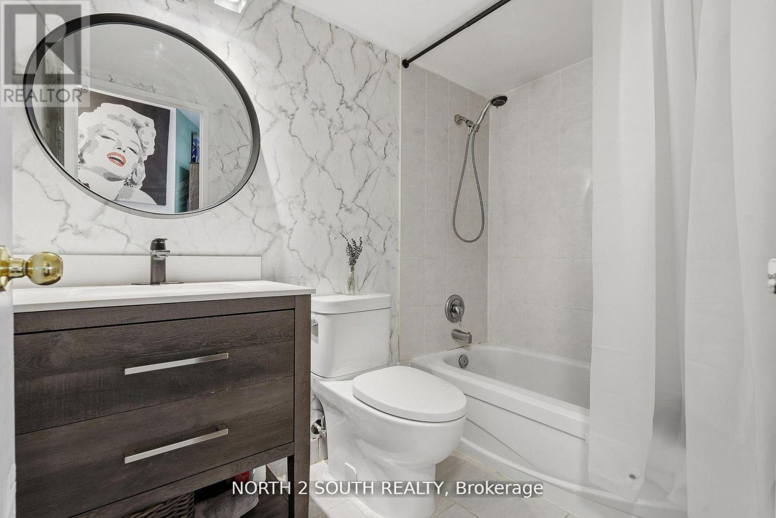 505 - 270 Queens Quay W, Toronto, Ontario  M5J 2N4 - Photo 12 - C13670002