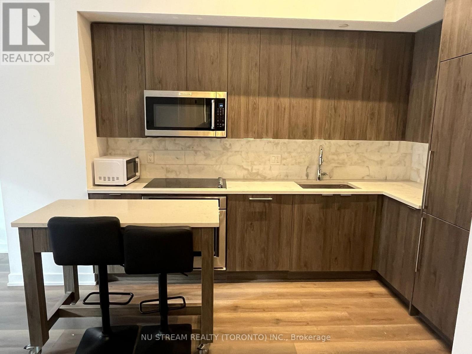 207 - 38 Iannuzzi Street, Toronto, Ontario M5V 0S2 - Photo 9 - C13670006
