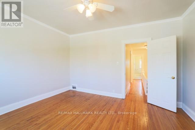 Upper - 1481 Queen Street E, Toronto, Ontario  M4L 1E2 - Photo 12 - E13669878