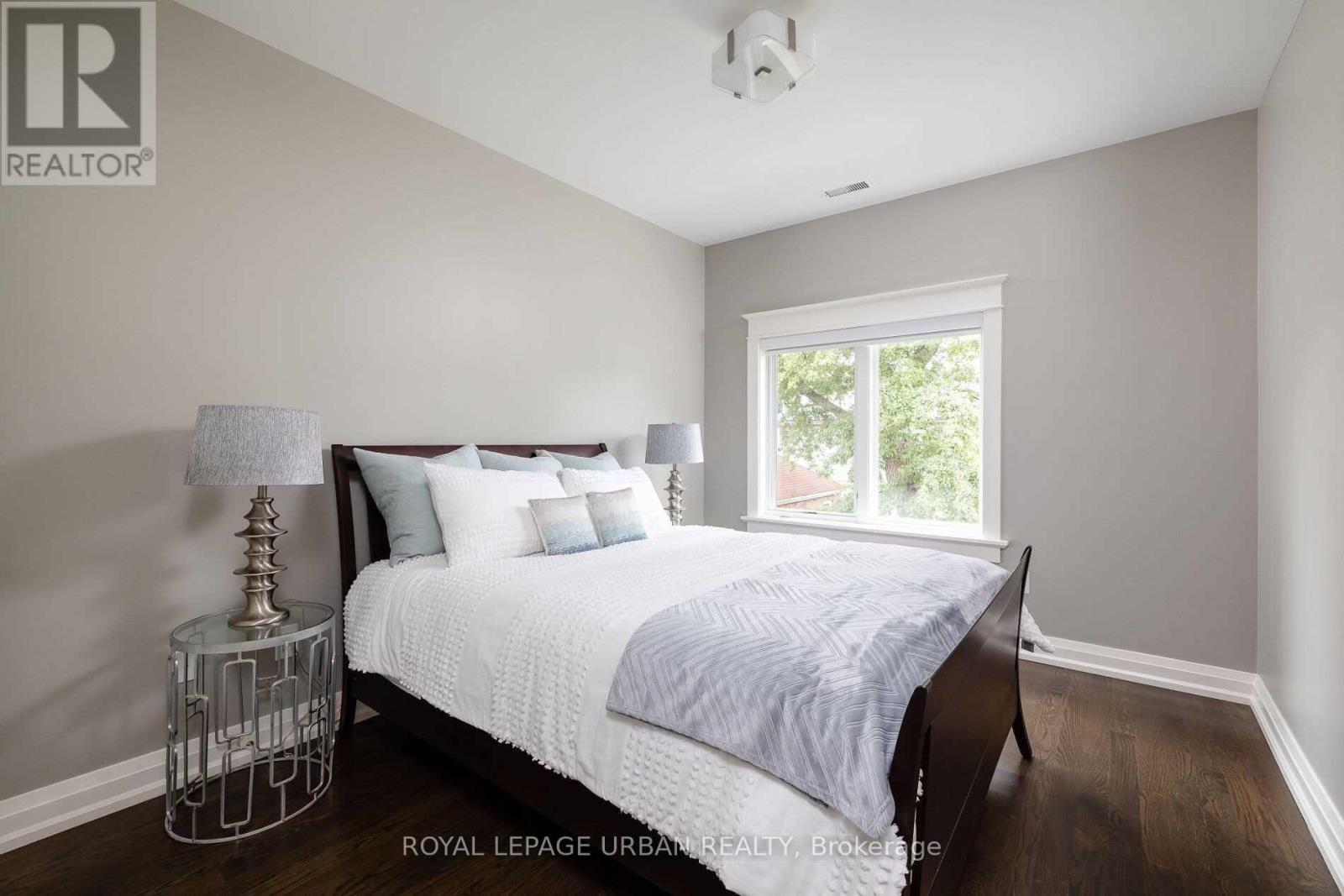 70 Parkview Hill Crescent, Toronto, Ontario  M4B 1R4 - Photo 36 - E13669968