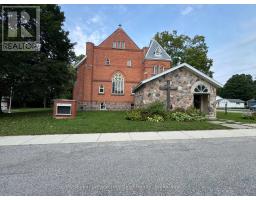 3080 PATRICK STREET, Howick, Ontario