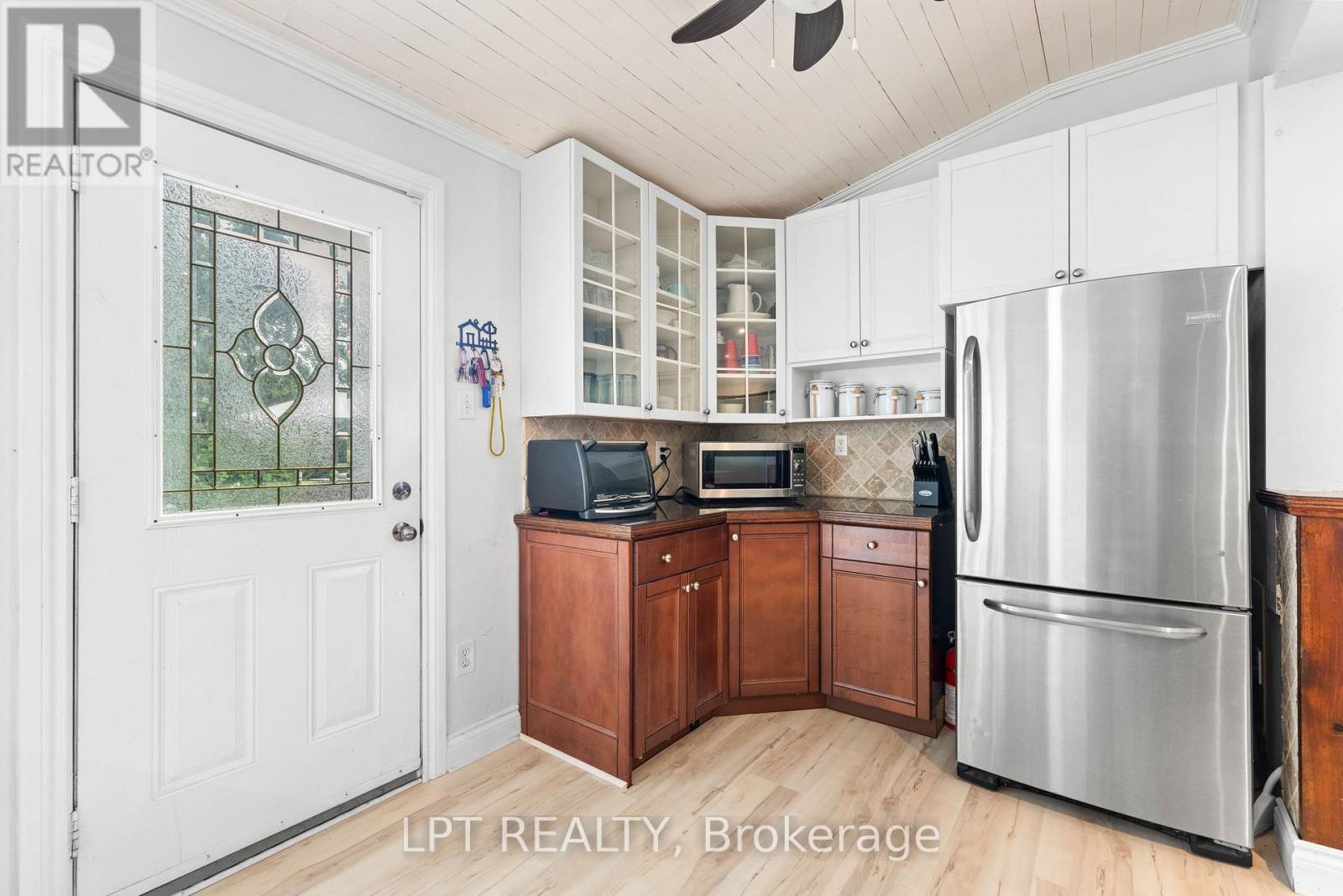 427 Lake Drive E, Georgina, Ontario  L0E 1S0 - Photo 18 - N13669858
