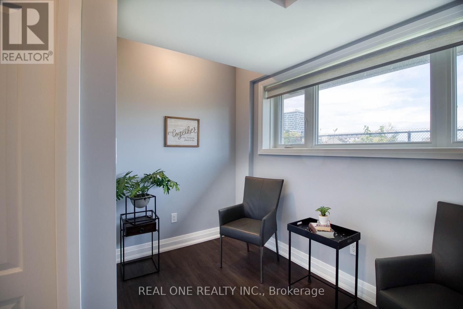 12 Teasel Way, Markham, Ontario  L3R 9S3 - Photo 5 - N13669904