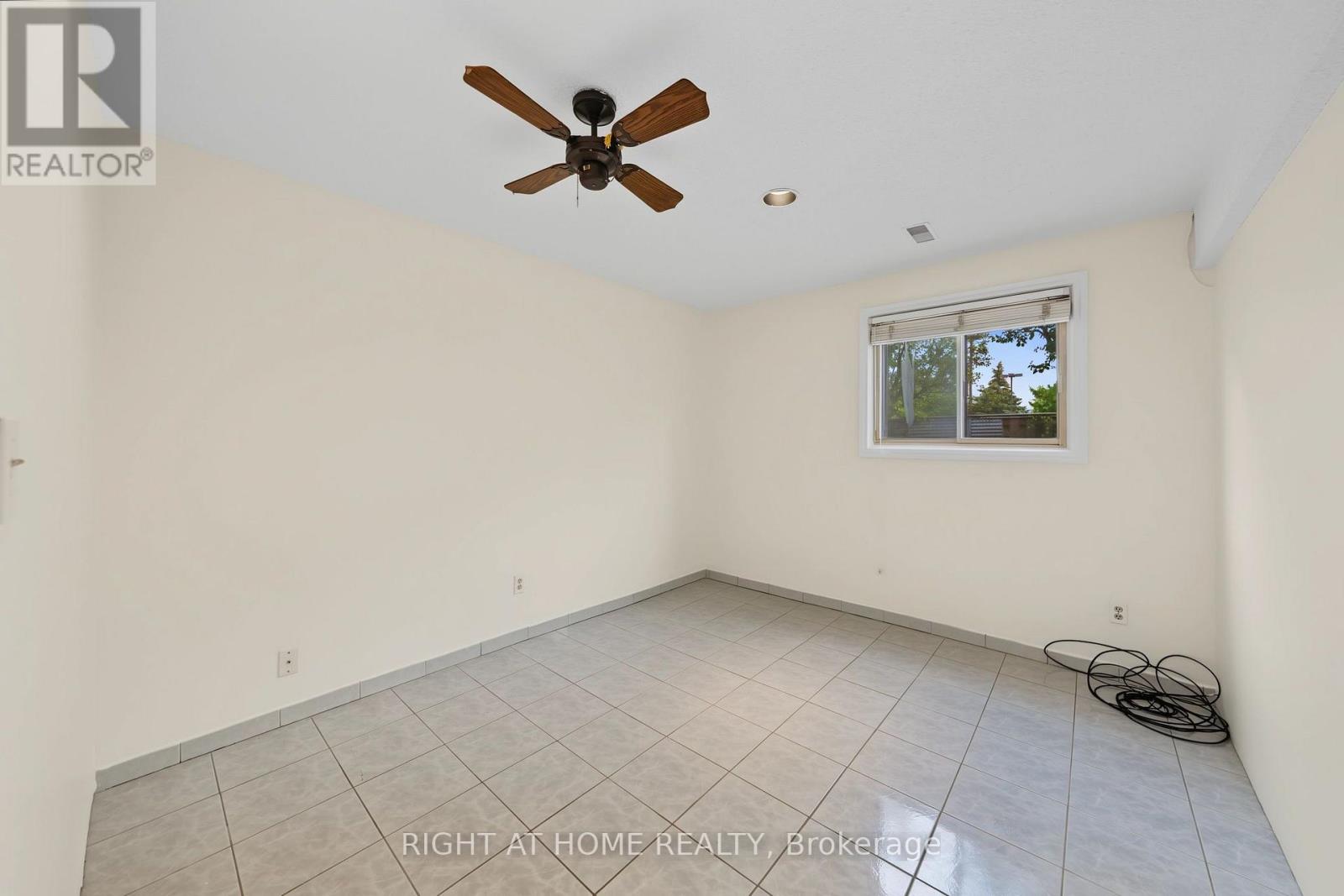 9 Twinberry Crescent, Vaughan, Ontario  L4L 3X5 - Photo 22 - N13669906