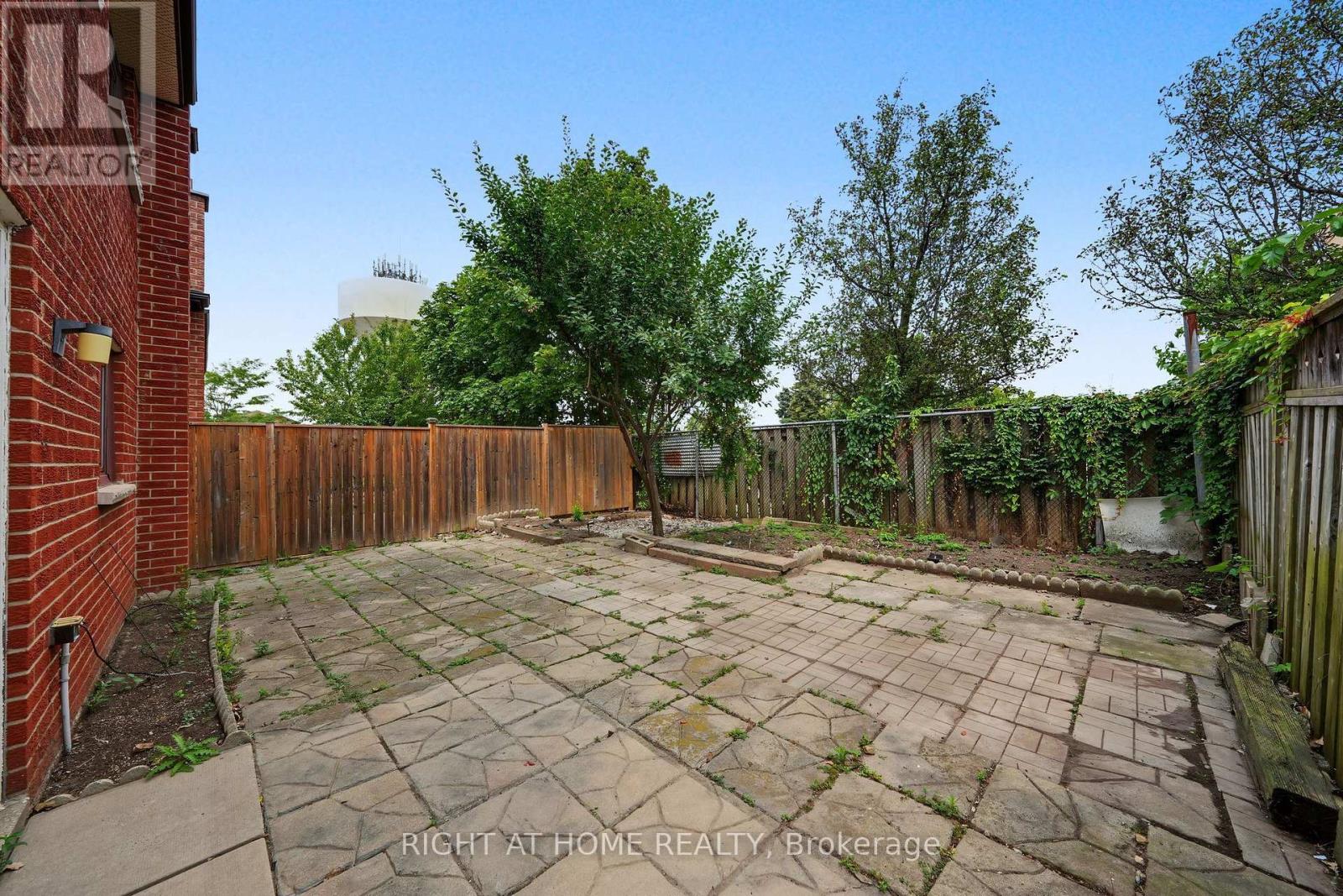 9 Twinberry Crescent, Vaughan, Ontario  L4L 3X5 - Photo 25 - N13669906