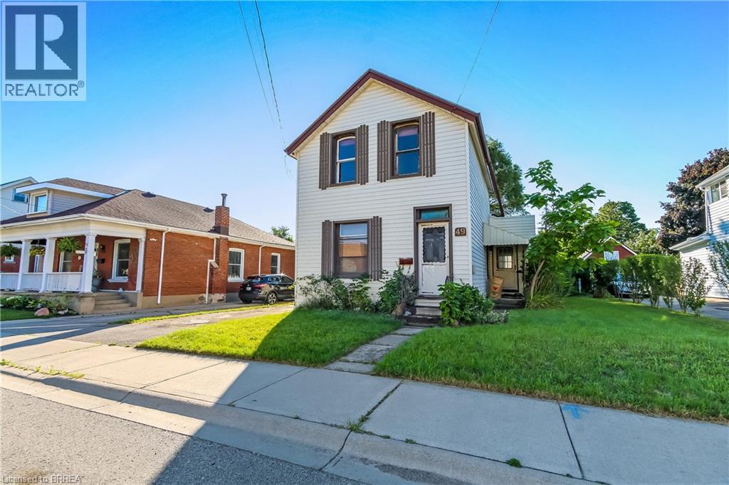 49 Grand Street, Brantford, Ontario  N3R 4B3 - Photo 2 - 40855344