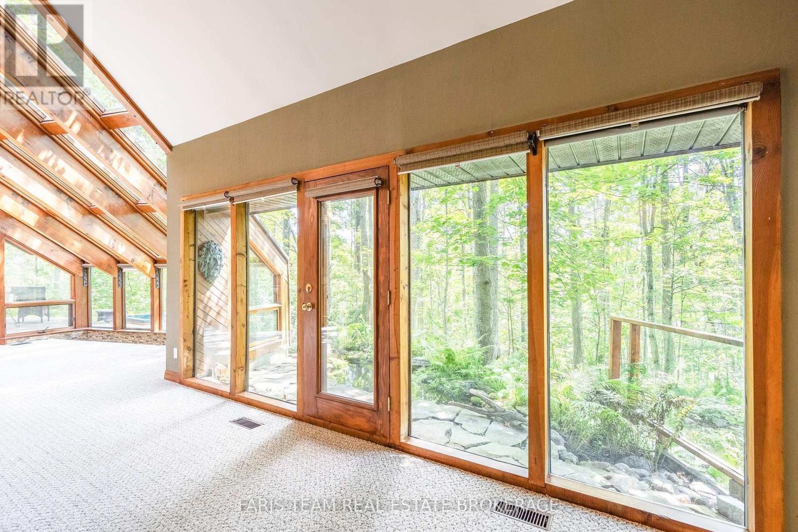 15 Scottdale Drive, Oro-Medonte, Ontario L0L 1T0 - Photo 10 - S13669914