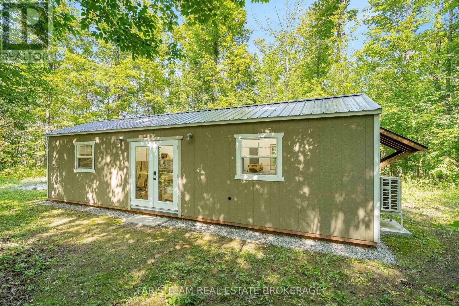 15 Scottdale Drive, Oro-Medonte, Ontario L0L 1T0 - Photo 39 - S13669914