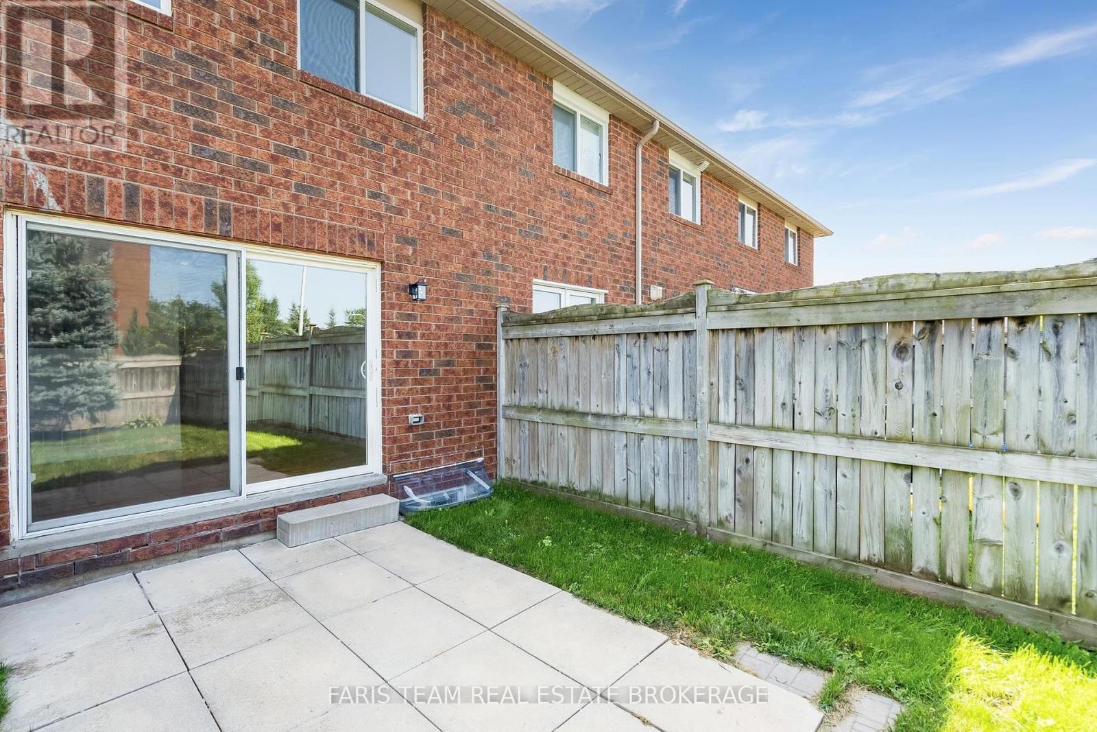 6 Raymond Crescent, Barrie, Ontario  L4N 0V4 - Photo 19 - S13669946