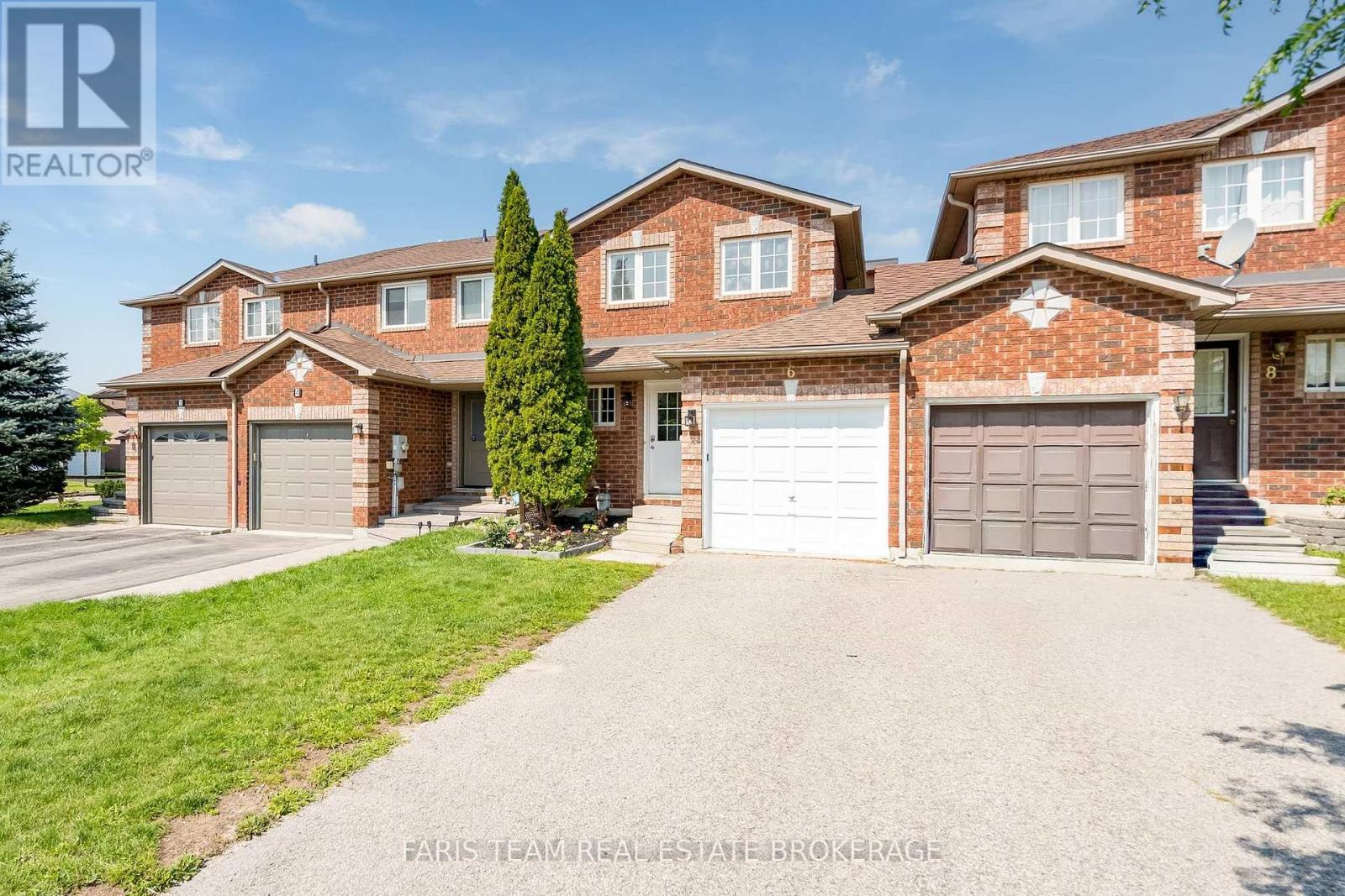 6 Raymond Crescent, Barrie, Ontario  L4N 0V4 - Photo 3 - S13669946