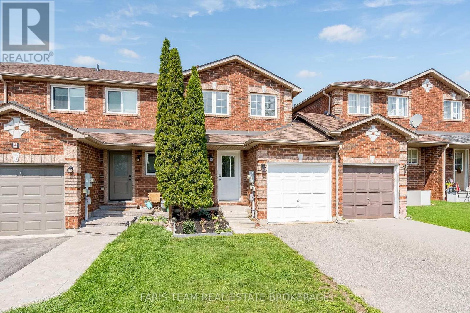 6 Raymond Crescent, Barrie, Ontario  L4N 0V4 - Photo 4 - S13669946