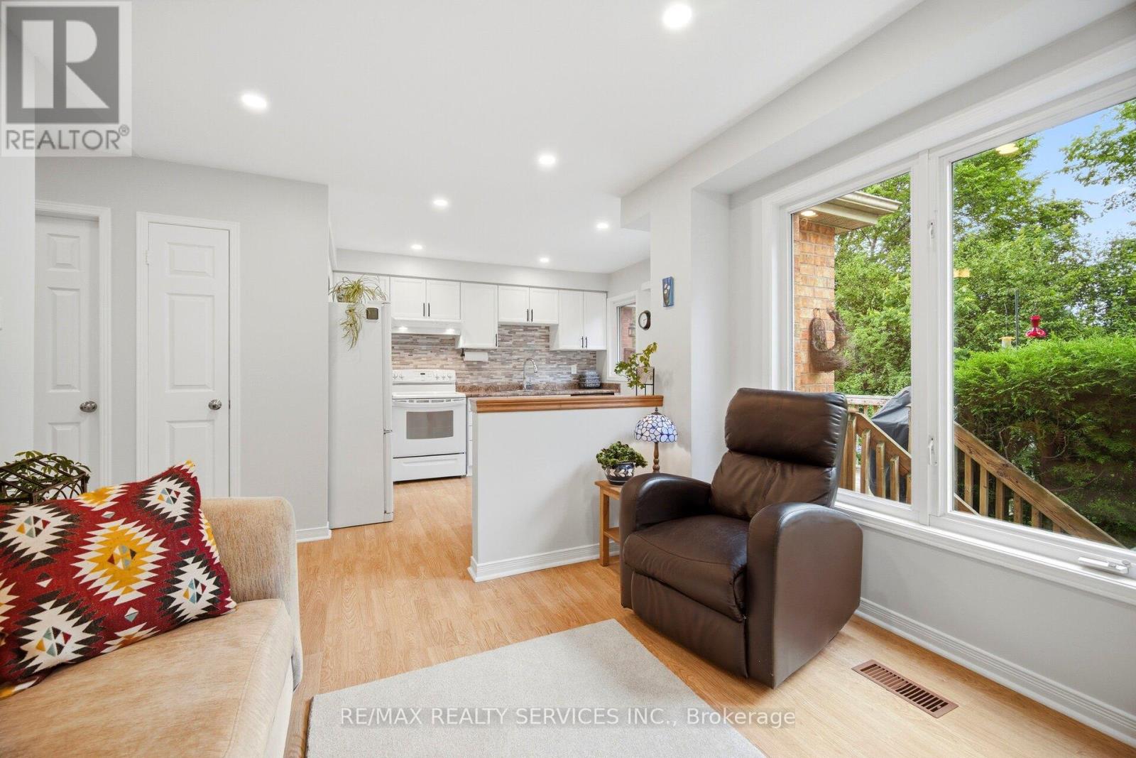 38 Furrows End, Brampton, Ontario  L6Z 4S5 - Photo 19 - W13669862