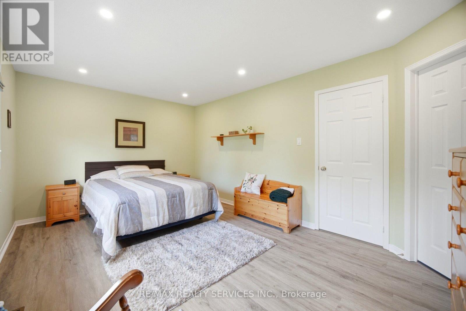 38 Furrows End, Brampton, Ontario  L6Z 4S5 - Photo 23 - W13669862