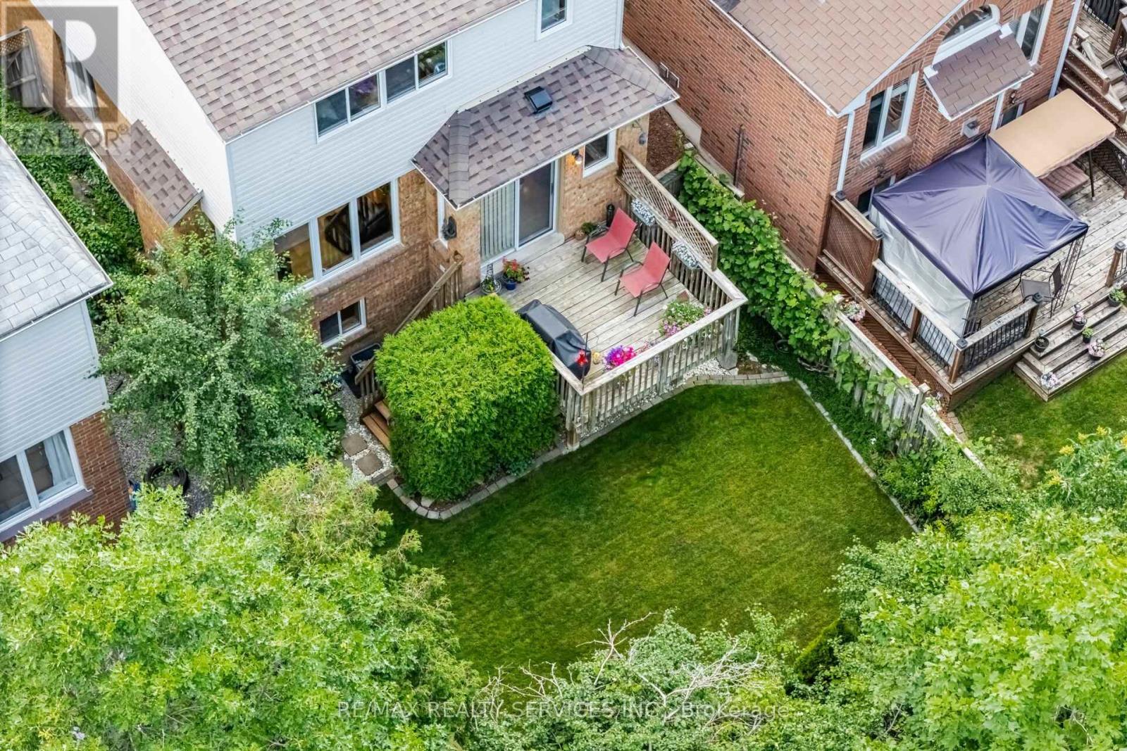 38 Furrows End, Brampton, Ontario  L6Z 4S5 - Photo 45 - W13669862