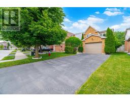 38 FURROWS END, Brampton, Ontario