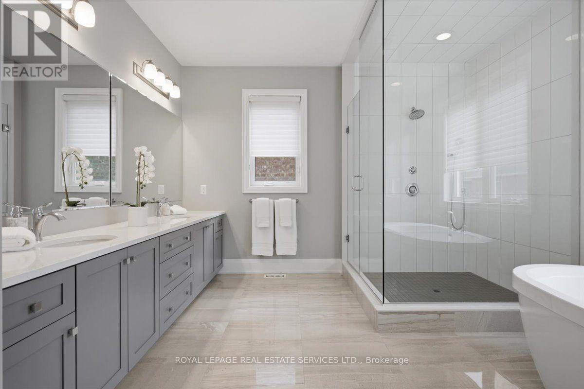3300 Sunningdale Gardens, Oakville, Ontario  L6M 5K5 - Photo 24 - W13669908