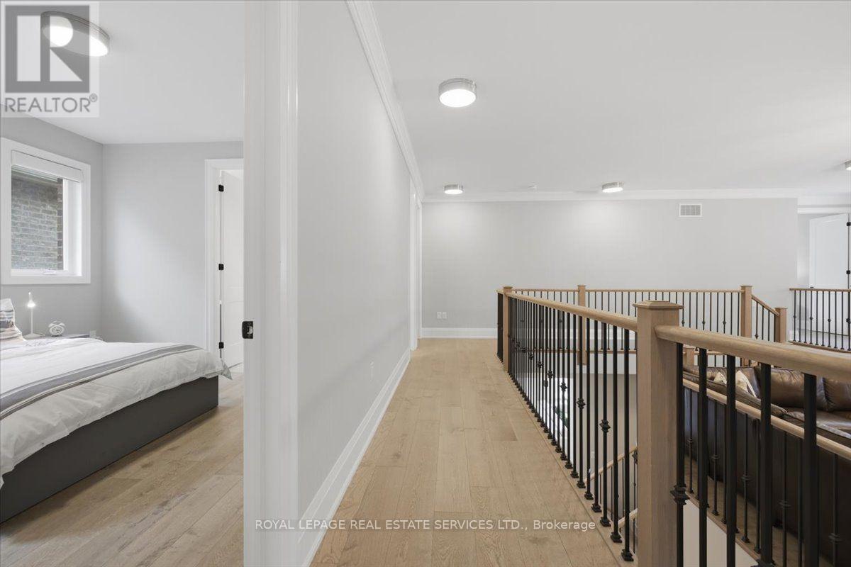3300 Sunningdale Gardens, Oakville, Ontario  L6M 5K5 - Photo 29 - W13669908
