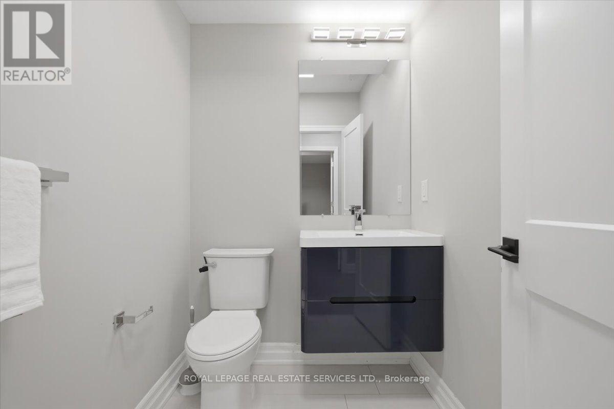 3300 Sunningdale Gardens, Oakville, Ontario  L6M 5K5 - Photo 46 - W13669908